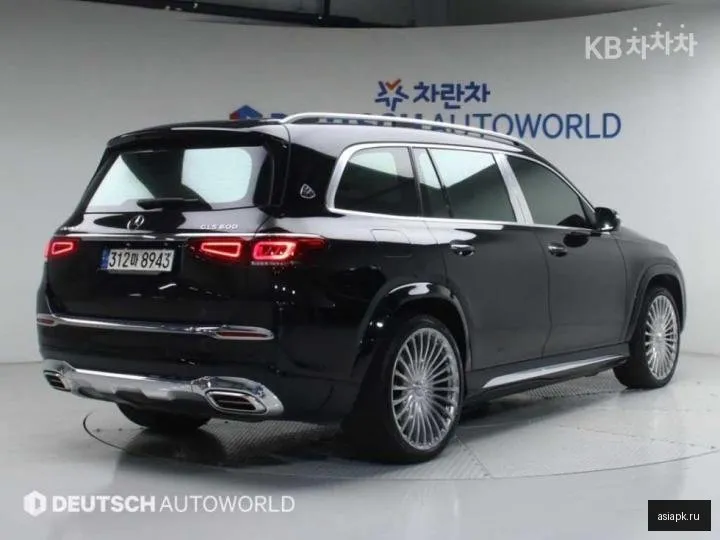 Mercedes-Benz GLS-Class AMG 2