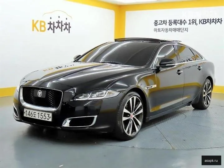 Jaguar XJ 2