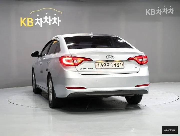 Hyundai Sonata 4