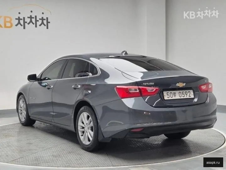Chevrolet Malibu 2