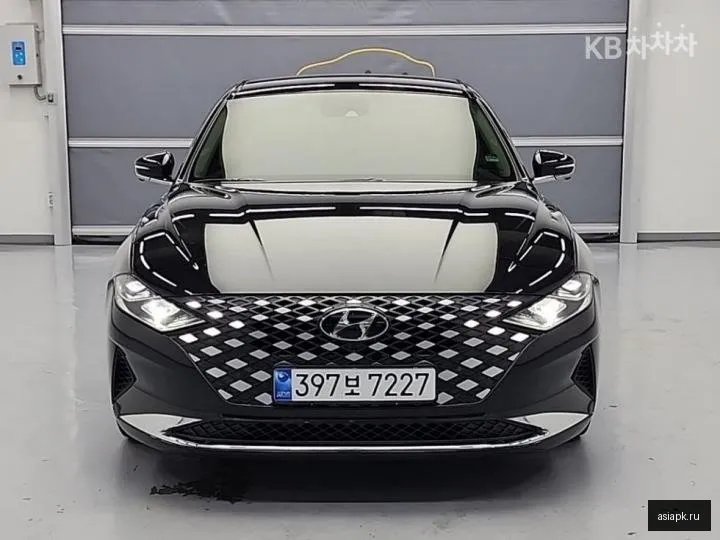 Hyundai Grandeur 2