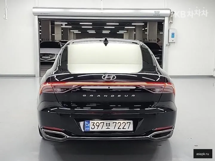 Hyundai Grandeur 3