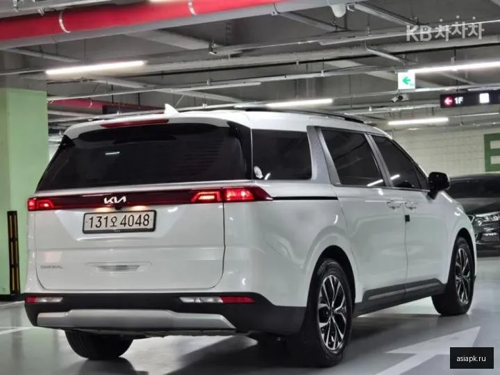 Kia Carnival 3