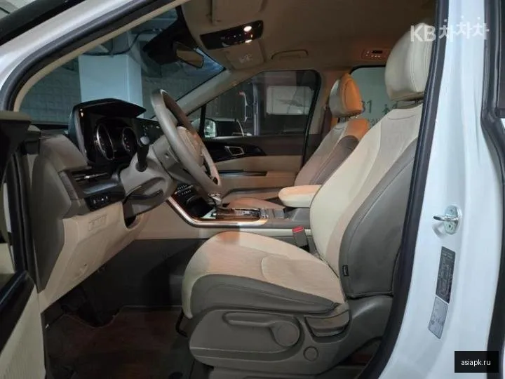 Kia Carnival 6
