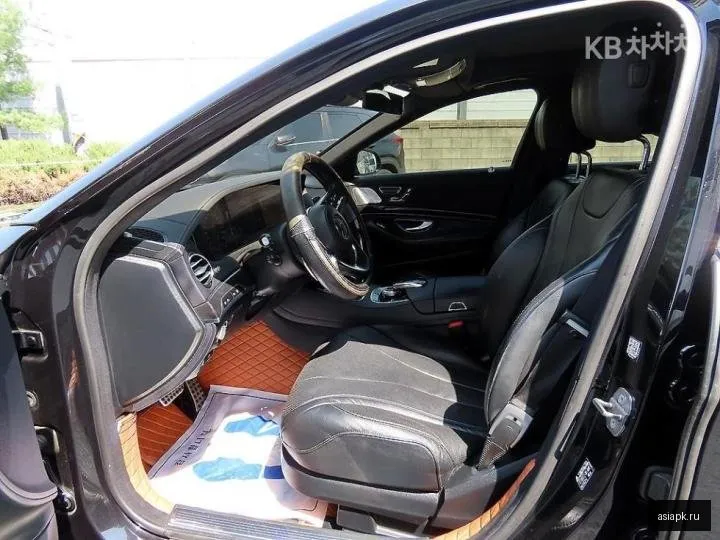 Mercedes-Benz S-Class 5