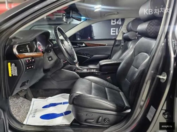 Kia K7 6
