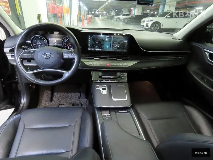 Hyundai Grandeur 6
