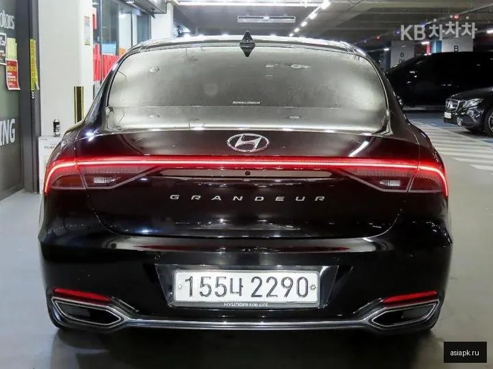 Hyundai Grandeur 5