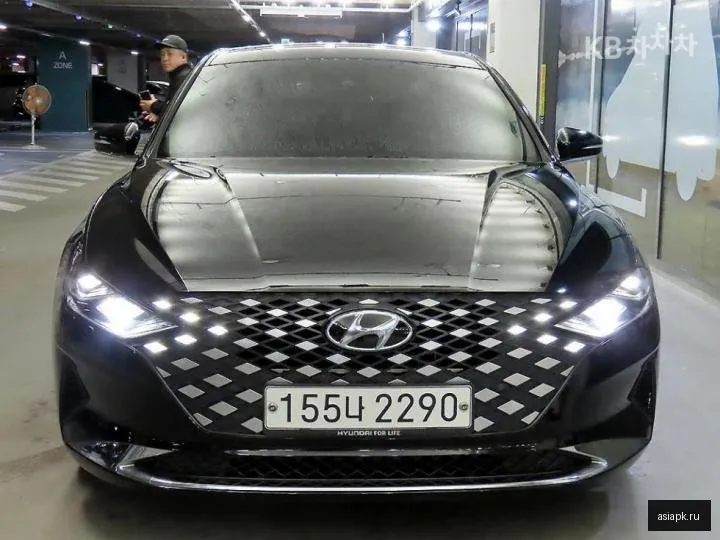 Hyundai Grandeur 2