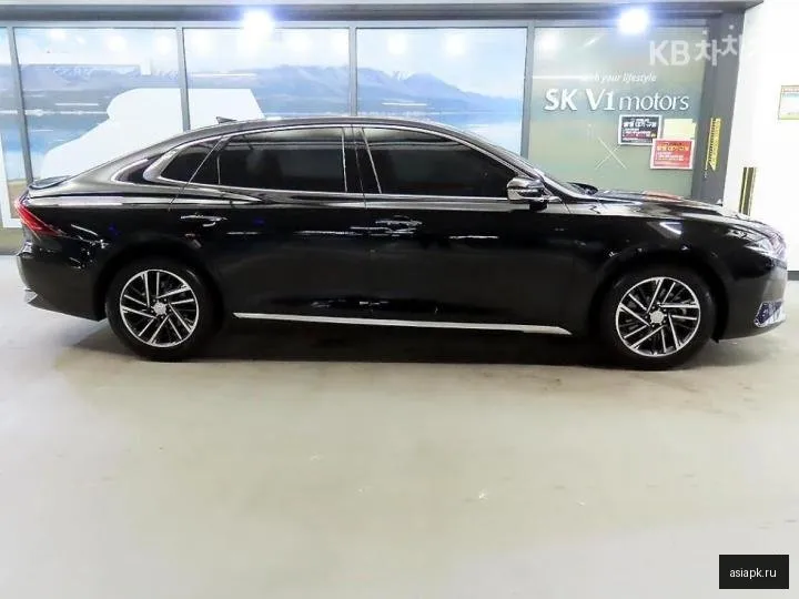 Hyundai Grandeur 3