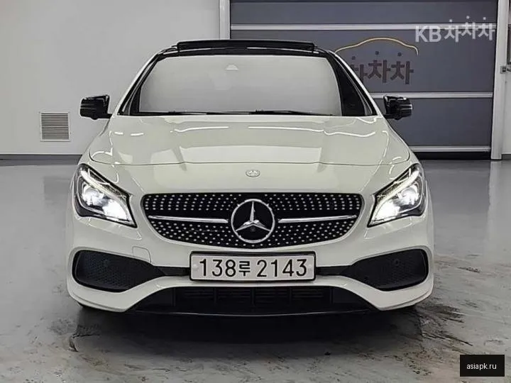 Mercedes-Benz CLA-Class AMG 2
