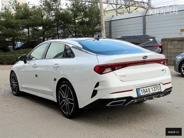 Kia K5 3
