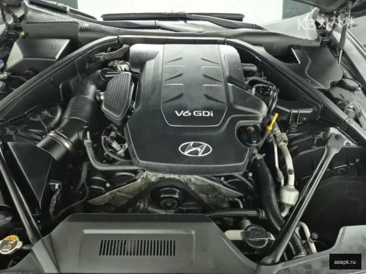 Hyundai Genesis 5