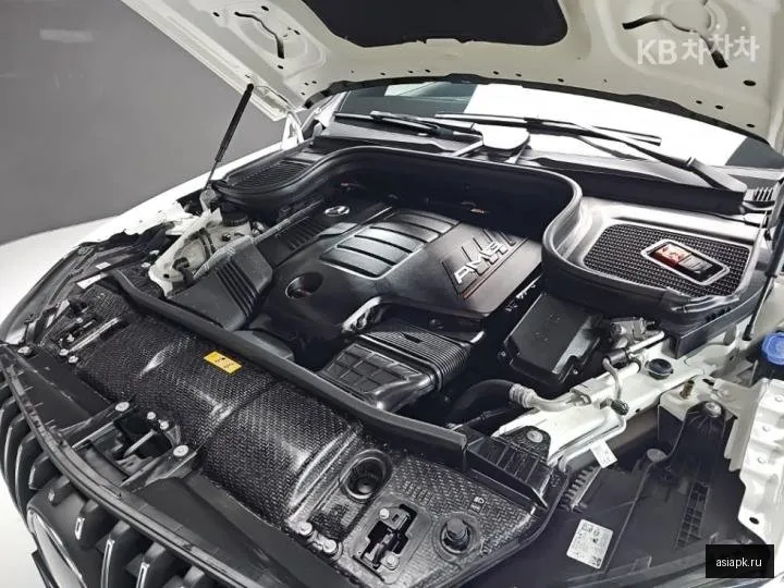 Mercedes-Benz GLE-Class 6