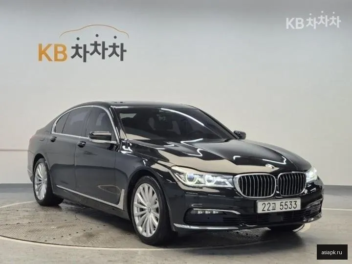 BMW 7-Series 4