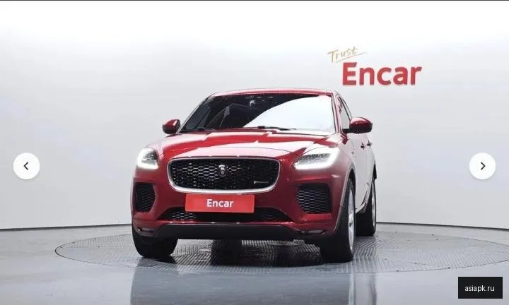 Jaguar E-Pace 3