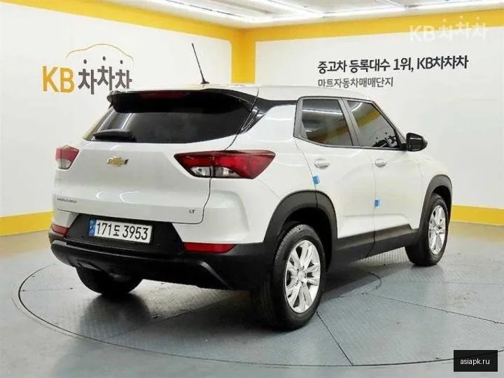 Chevrolet TrailBlazer 4