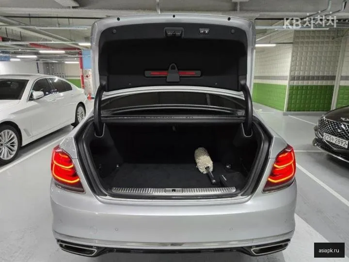 Kia K9 5