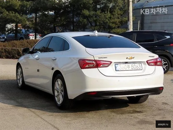 Chevrolet Malibu 3