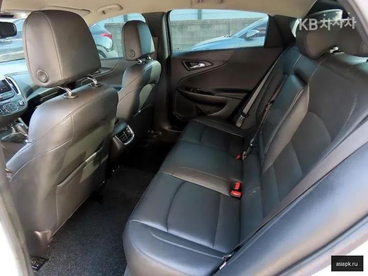 Chevrolet Malibu 6
