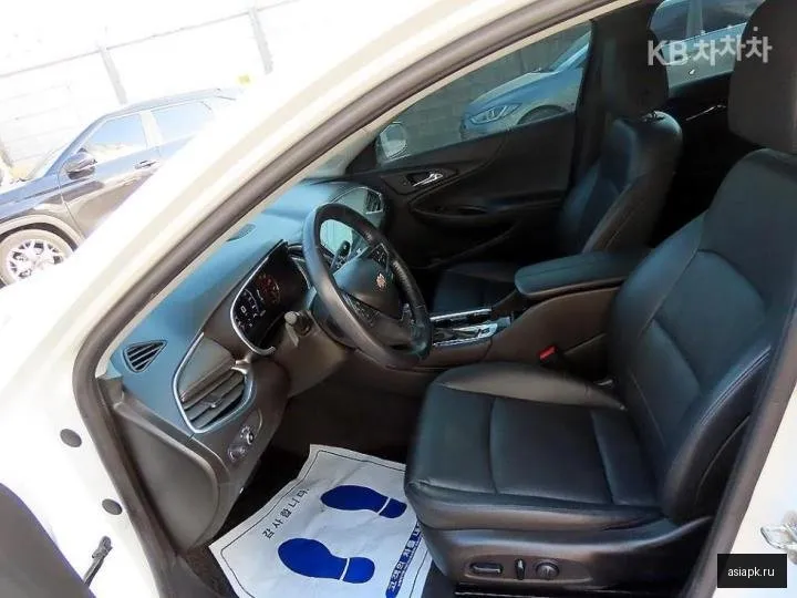 Chevrolet Malibu 5