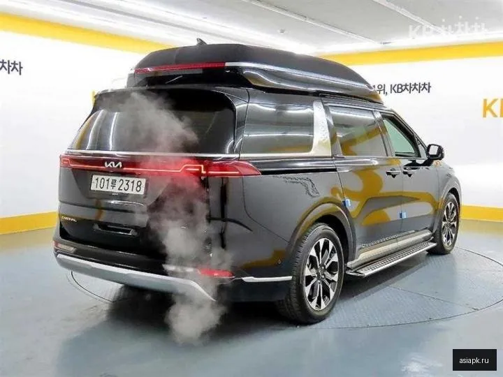 Kia Carnival 4