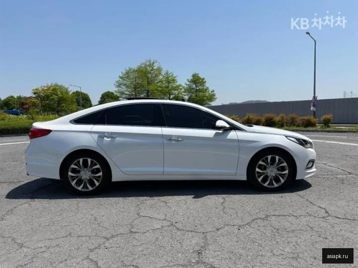 Hyundai Sonata 4