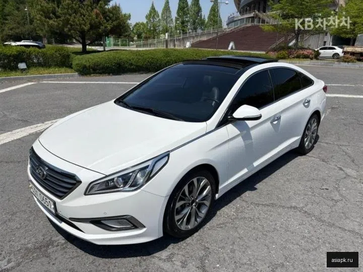 Hyundai Sonata 2