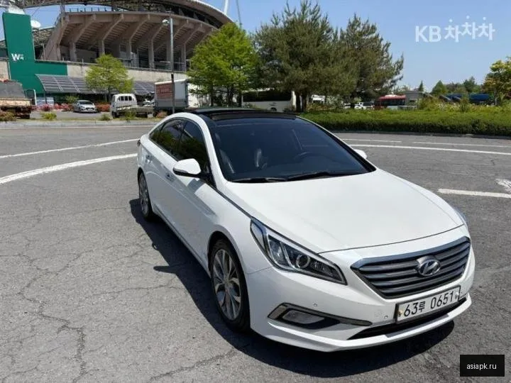 Hyundai Sonata 5