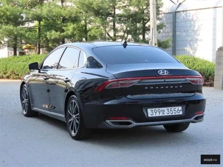 Hyundai Grandeur 3