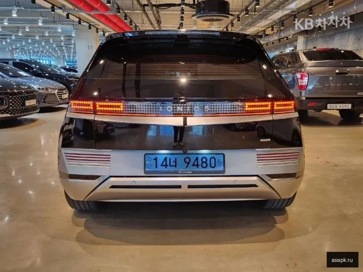 Hyundai Ioniq 5 5