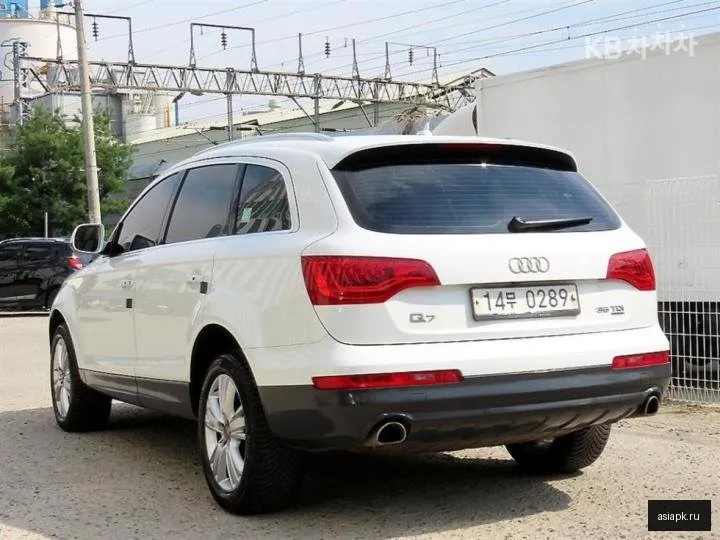 Audi Q7 3