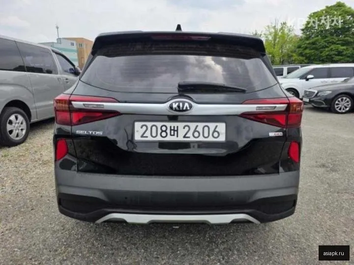 Kia Seltos 4