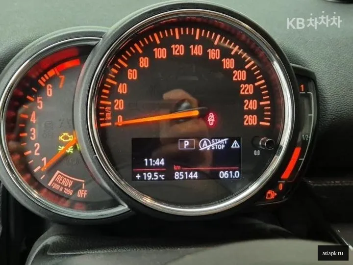 MINI Clubman 6