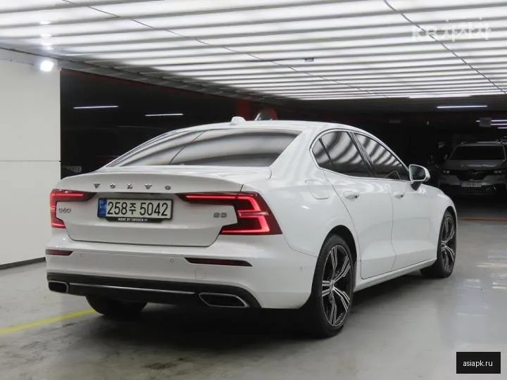 Volvo S60 4