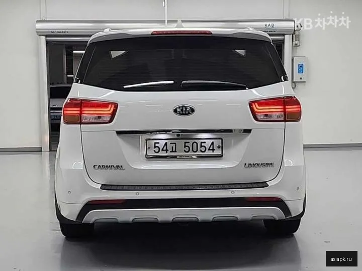 Kia Carnival 3