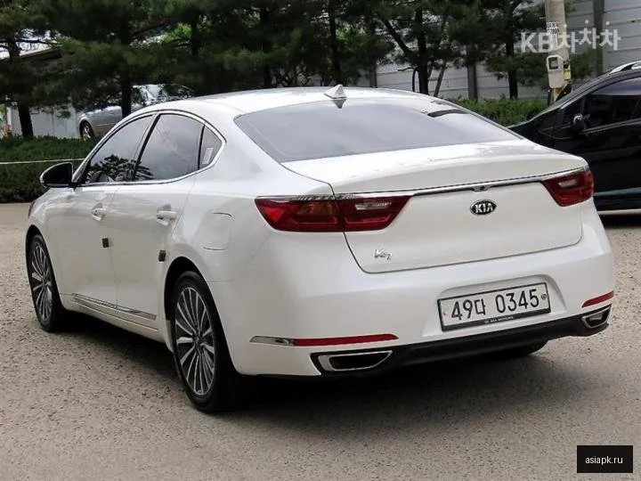 Kia K7 3