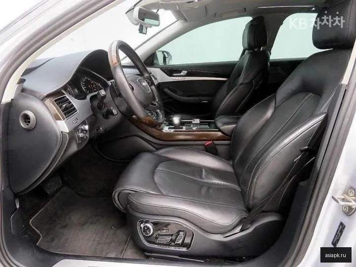 Audi A8 6
