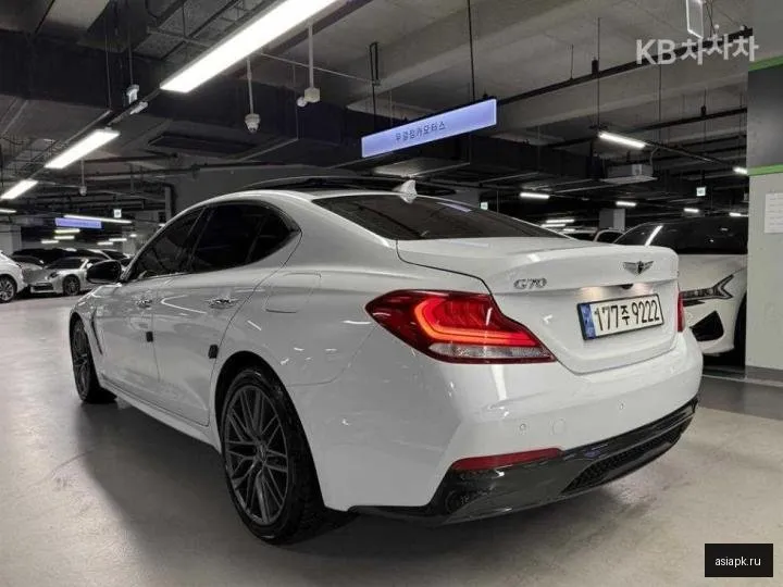 Genesis G70 3