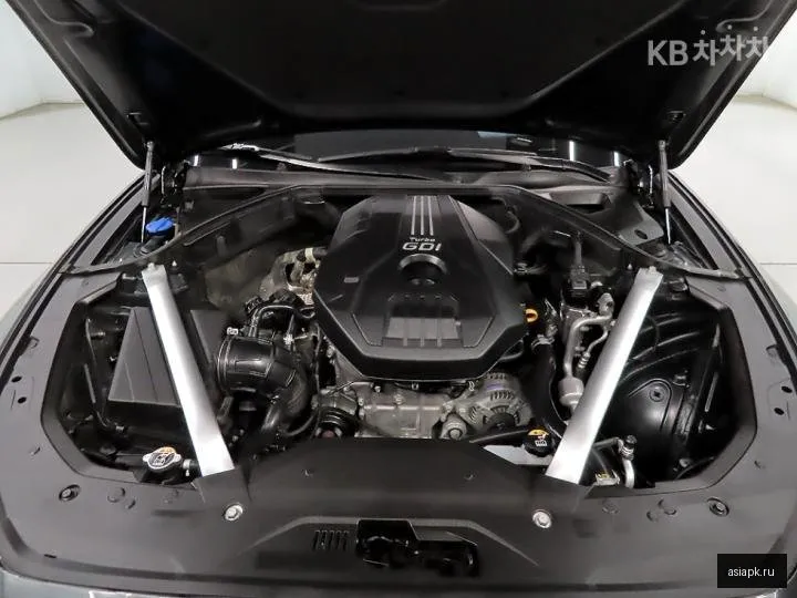 Genesis G70 6