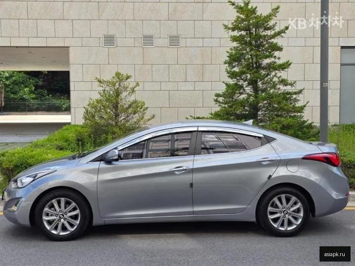 Hyundai Avante 3