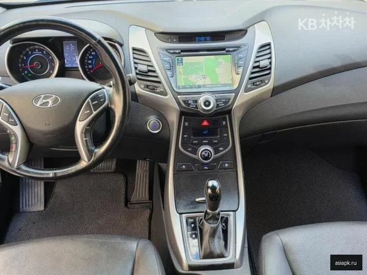 Hyundai Avante 5