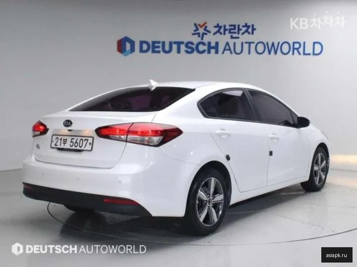 Kia K3 2