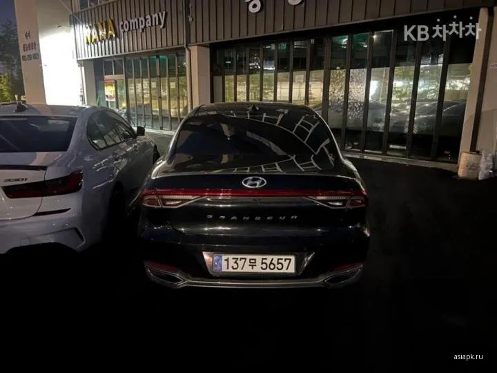 Hyundai Grandeur 3