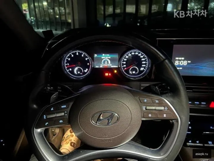 Hyundai Grandeur 5