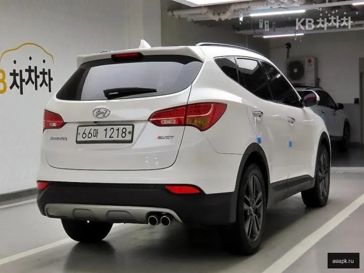Hyundai Santa Fe 4