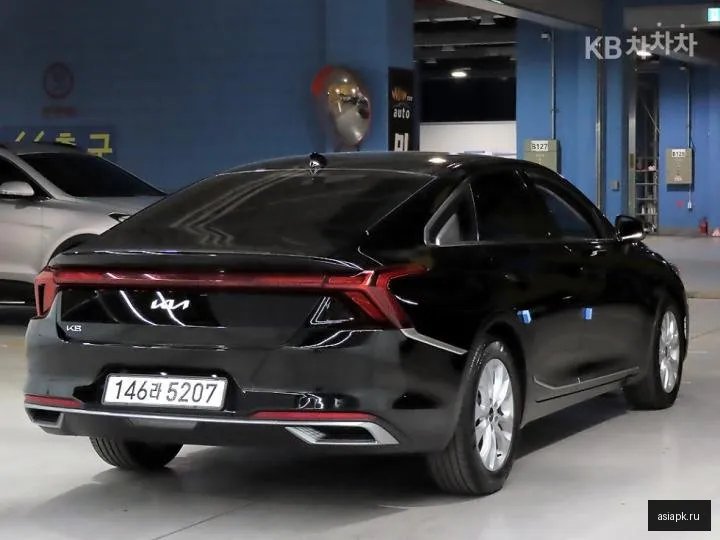 Kia K8 4