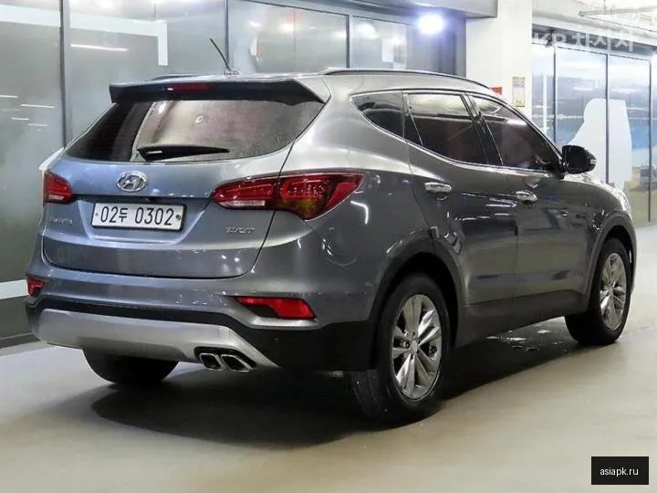 Hyundai Santa Fe 4
