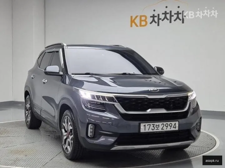 Kia Seltos 4