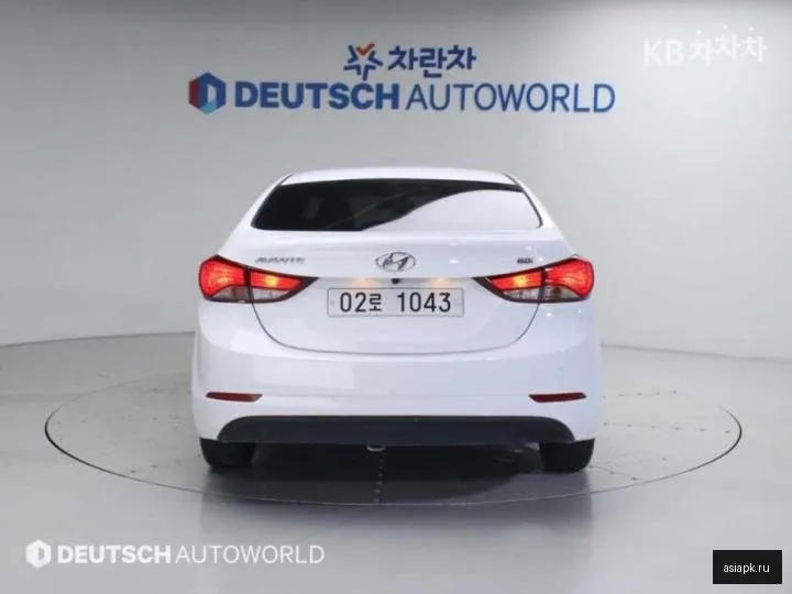 Hyundai Avante 4